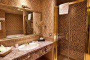 هتل شانگری لا-مولتی گراند ایروان-Multi Grand hotel 